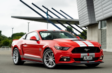 Ford Mustang GT на дисках TSW Bathurst