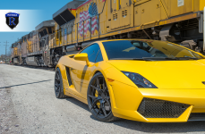 Lamborghini Gallardo на дисках Rohana RFX5