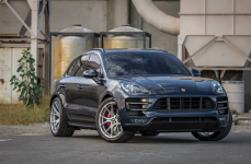 Porsche Macan на дисках VORSTEINER V-FF 103