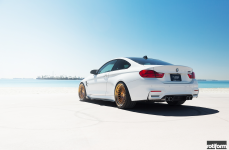 BMW M4 на дисках Rotiform INDT