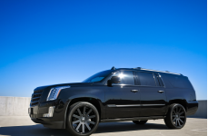 Cadillac Escalade на дисках Black Rhino Savannah