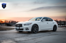 Infiniti Q50 на дисках Rohana RС7