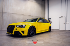 Audi RS4 на дисках Vossen Forged VPS-306