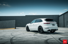 Porsche Cayenne на дисках Hybrid Forged HF-2