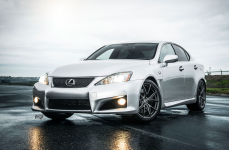 Lexus IS F на дисках Niche Misano