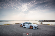 Audi R8 V10 на дисках Vossen Forged VPS-302