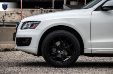 Audi Q5 на дисках Rohana RFX5