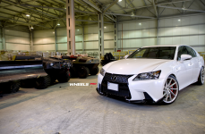 Lexus GS350 на дисках Vossen CVT