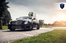 Cadillac CTS V на дисках Rohana RC8