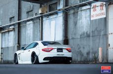 Maserati GranTurismo на дисках Vossen x Work VWS-2