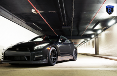 Nissan GTR на дисках Rohana RFX5