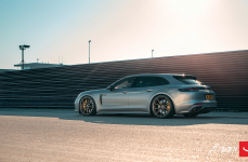 Porsche Panamera на дисках Vossen HF-3