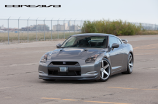 Nissan GT-R на дисках CONCAVO CW-5