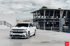 Chevrolet Silverado на дисках Hybrid Forged HF6-1