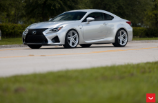 Lexus RCF на дисках Vossen VFS-5