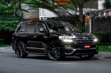 Toyota Landcruiser VX.R на дисках Vossen HF-3