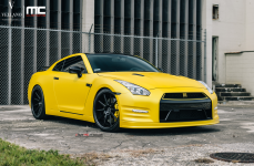 Nissan GT-R на дисках VELLANO VKS