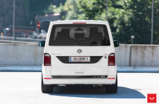 Volkswagen Transporter на дисках Vossen VFS1