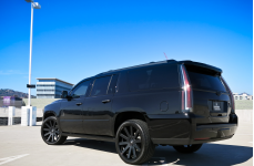 Cadillac Escalade на дисках Black Rhino Savannah