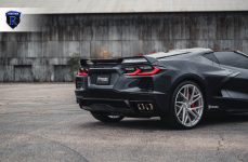 Chevrolet Corvette C8 на кованых дисках RFG13 