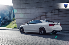 Audi RS5 на дисках Rohana RC7