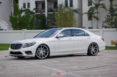 Mercedes-Benz S550 на дисках Vossen Forged VPS-301