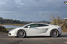 Lamborghini Gallardo на дисках Vorsteiner V-FF 105