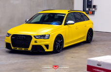 Audi RS4 на дисках Vossen Forged VPS-306