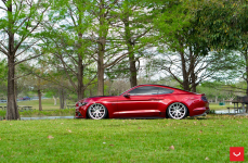 Ford Mustang GT на дисках Vossen VFS-6