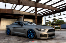 Ford Mustang на дисках Vossen Forged VPS-306