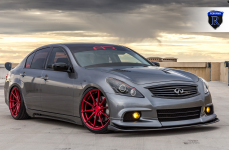 Infiniti G37 Sedan на дисках Rohana RF1